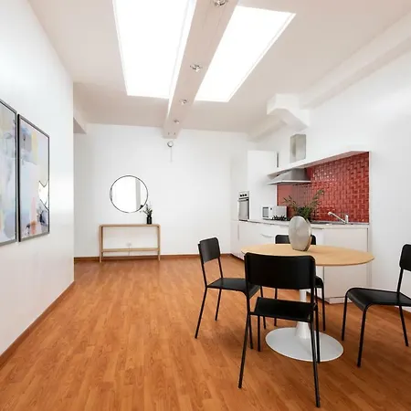 Sonder — Lungotev Portuense Rom